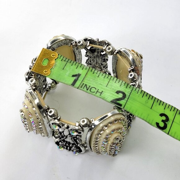 White Crystal Casual Stretch Bracelet - Picture 6 of 11